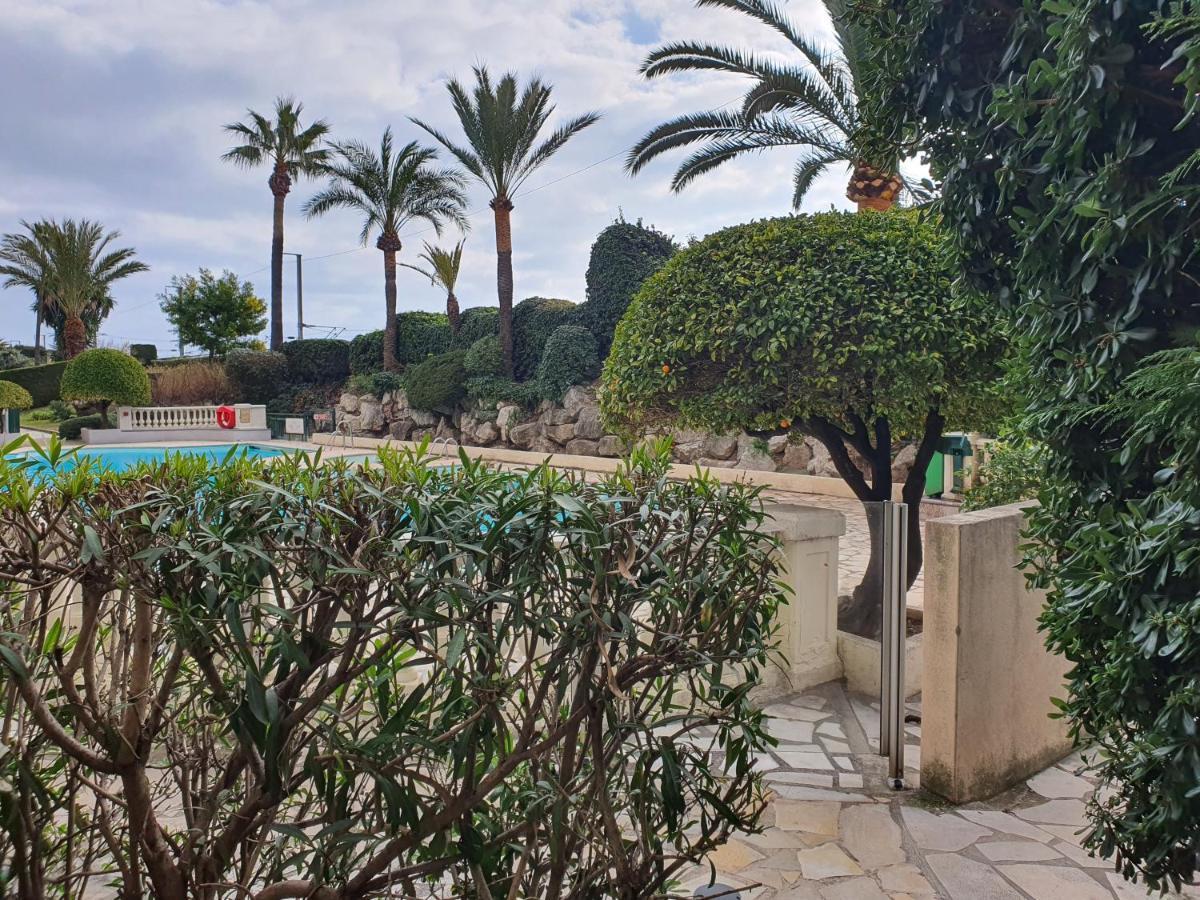 Cyrnos Lägenhet Cannes Exteriör bild